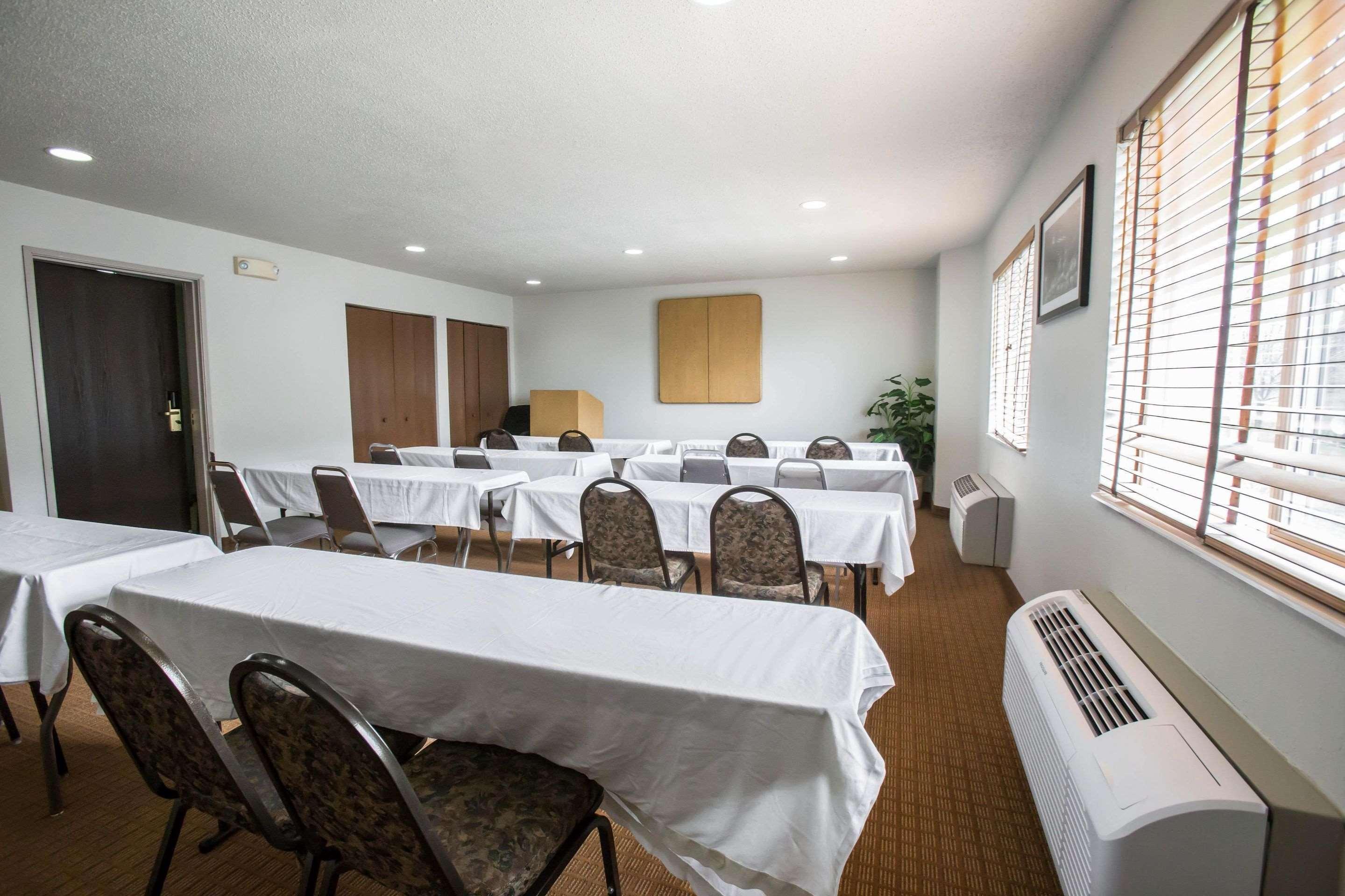 Sleep Inn Rockford I-90 מראה חיצוני תמונה